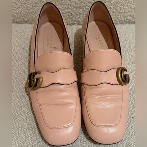 Gucci buckle Loafers